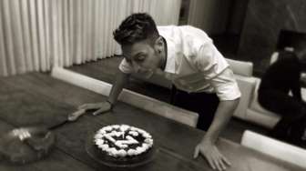 "Happy Birthday" Mesut Ozil!