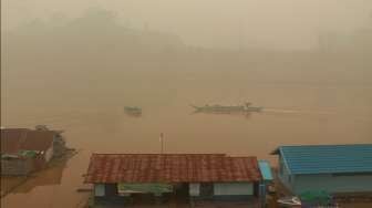 Kabut Asap Misterius Landa Barito, Warga Sesak Napas