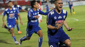 Derby Jawa Timur: 26 Pemain Arema FC Telah Cetak 43 Gol ke Gawang Persebaya