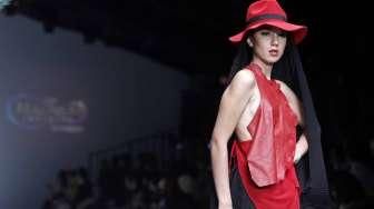 Pembukan Jakarta Fashion Week 2016