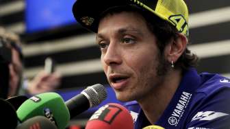 Sebut Marquez jadi 'Bodyguard' Lorenzo, Rossi: Itu Memalukan!