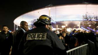 Pelaku Bom Bunuh Diri Mencoba Masuk Stade de France