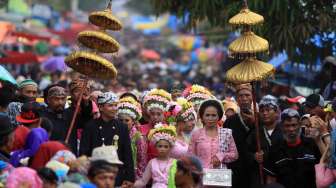 Pesta menjelang musim tanam padi sebagai wujud suka cita masyarakat atas berkah yang diberikan Sang Pencipta.