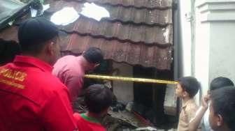 Rumah Milik Agen Penjual Gas Dilalap Api