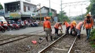 Perawatan Rel Kereta Api