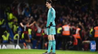 Courtois Waspadai Balas Dendam Ibrahimovic