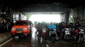 Larangan Meneduh di Bawah Flyover