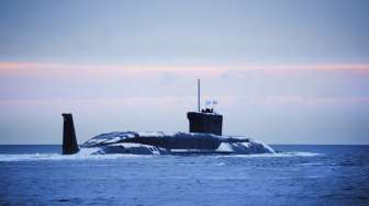 Rusia Segera Angkat Kapal Selam Nuklir dari Dasar Laut Arktik