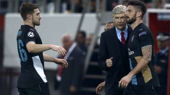 Lolos ke Fase Gugur, Ini Komentar Wenger