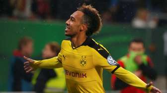 Pierre-Emerick Aubameyang Terpilih Menjadi Pemain Terbaik Afrika