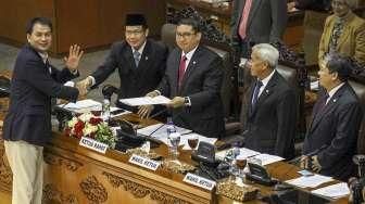 DPR Sahkan Pimpinan Baru KPK