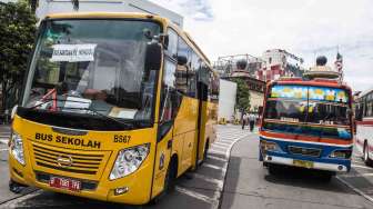 Bus Sekolah Gantikan Metromini