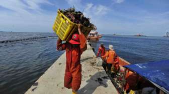 Sampah Teluk Jakarta