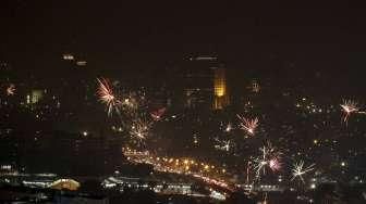 Pesta Kembang Api di Silang Monas