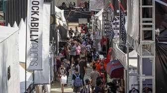 Pameran JakCloth di Parkir Timur Senayan