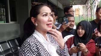 Venna Melinda Dituding Sengaja Ulur Persidangan