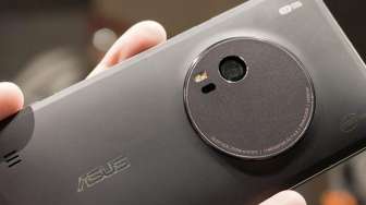 ASUS ZenFone Zoom Terbaru Rp5,5 Jutaan, Dirilis Februari 2016