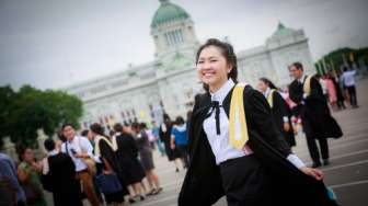 5 Alasan Mengapa "Fresh Graduate" Kandidat Karyawan Terbaik