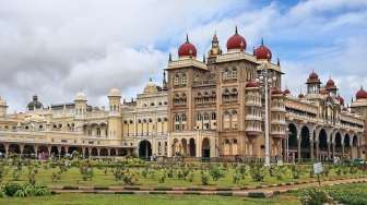 Ini Dia Istana Termegah di India yang Begitu Cantik