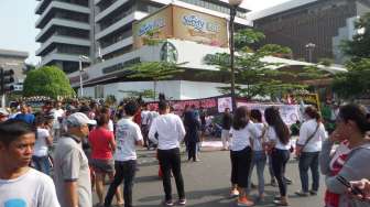 Lokasi Bom Thamrin Jadi Ajang Foto "Selfie"