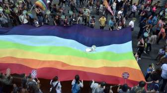 Dinas Pendidikan Riau Bantah Kabar Ada Grup WhatsApp LGBT Siswa SMA