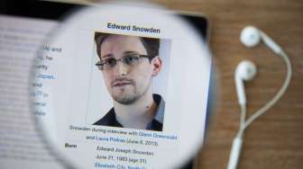 Vladimir Putin Beri Edward Snowden Kewarganegaraan Rusia