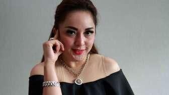 VIDEO: Cerita Regina soal Awal Mula Jadi Penyanyi Dangdut