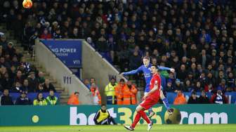 Dua Gol Vardy Hancurkan Liverpool, Leicester Kokoh di Puncak