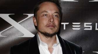 Nikmatnya Elon Musk Santap Hot Pot di Restoran Beijing