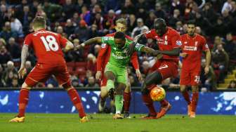 Jermain Defoe Batalkan Kemenangan Liverpool di Anfield