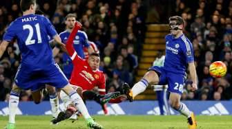 Pemain Manchester United Jesse Lingard mencetak gol ke gawang Chelsea. Reuters / Stefan Wermuth Livepic