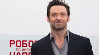 Hugh Jackman Dikonfirmasi Positif Covid-19