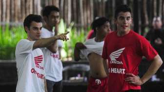 Marc Marquez dan Pedrosa Main Futsal