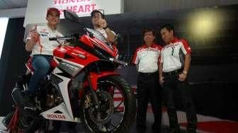 Honda Berambisi Rebut Pasar Motor Sport dari Yamaha Tahun Ini