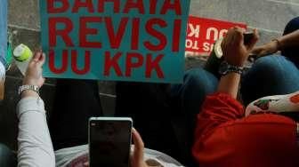 Tolak Revisi UU KPK