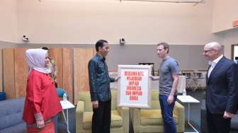 Jokowi Kunjungi Kantor Facebook