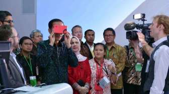 Jokowi Sambangi Google