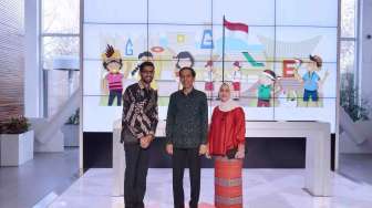 Jokowi Sambangi Google