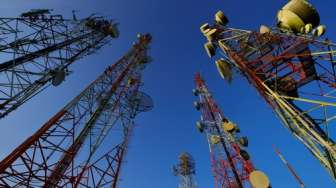 Penataan Ulang Pita Frekuensi 800 MHz dan 900 MHz Akhirnya Rampung