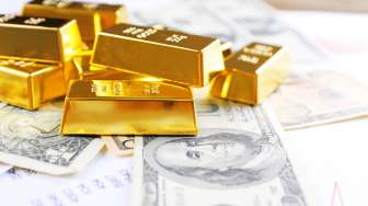 Harga Emas Dunia Meredup, Dolar dan Obligasi AS Menguat Jelang Pertemuan The Fed