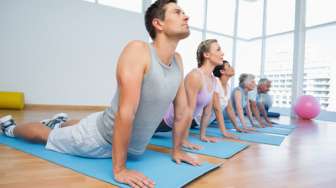 5 Alasan untuk Lakukan Olahraga Yoga Mulai dari Sekarang, Catat Ya!