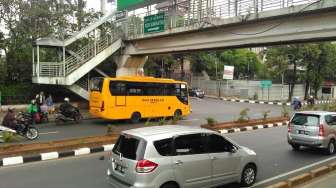 Demo Supir Angkutan Umum, Jalanan Sepi dari Kopaja