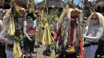 Tradisi Ritual Ngerebeg