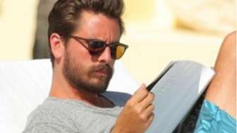 Scott Disick Kepergok Kencani Model Berusia 20 Tahun