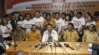 Gubernur DKI Jakarta Basuki Tjahaja Purnama (Ahok) menghadiri deklarasi dukungan Partai Hanura pada Pilkada 2017, di Jakarta, Sabtu (26/3/2016). [Suara.com/Kurniawan Mas'ud]