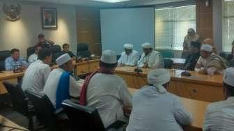Rizieq Shihab: Ahok Harus Dilengserkan Bukan karena Cina
