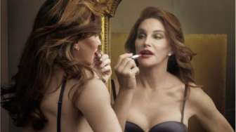 Ini Lipstick Pilihan Caitlyn Jenner