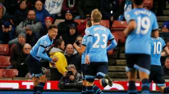 Hantam Stoke 4-0, Tottenham Tempel Ketat Leicester