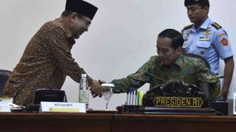 Ahok dan Ketua BPK Bertemu di Ratas Hambalang