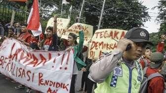 Aksi Hari Pendidikan Nasional